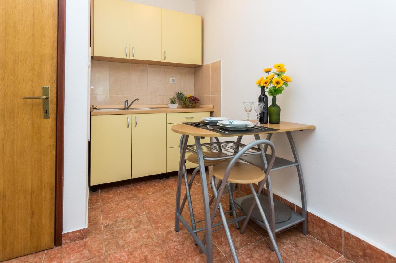 Apartments Marko Sukošan Εξωτερικό φωτογραφία